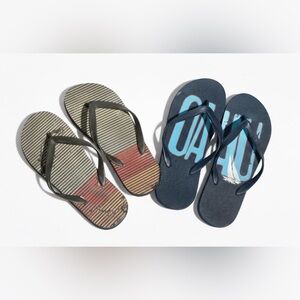 🌟 FREE 🌟 WITH ANY BUNDLE! 🆕 Old Navy - Men’s Flip Flops: 2 Pairs